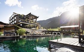 Alpin Life Resort Lürzerhof